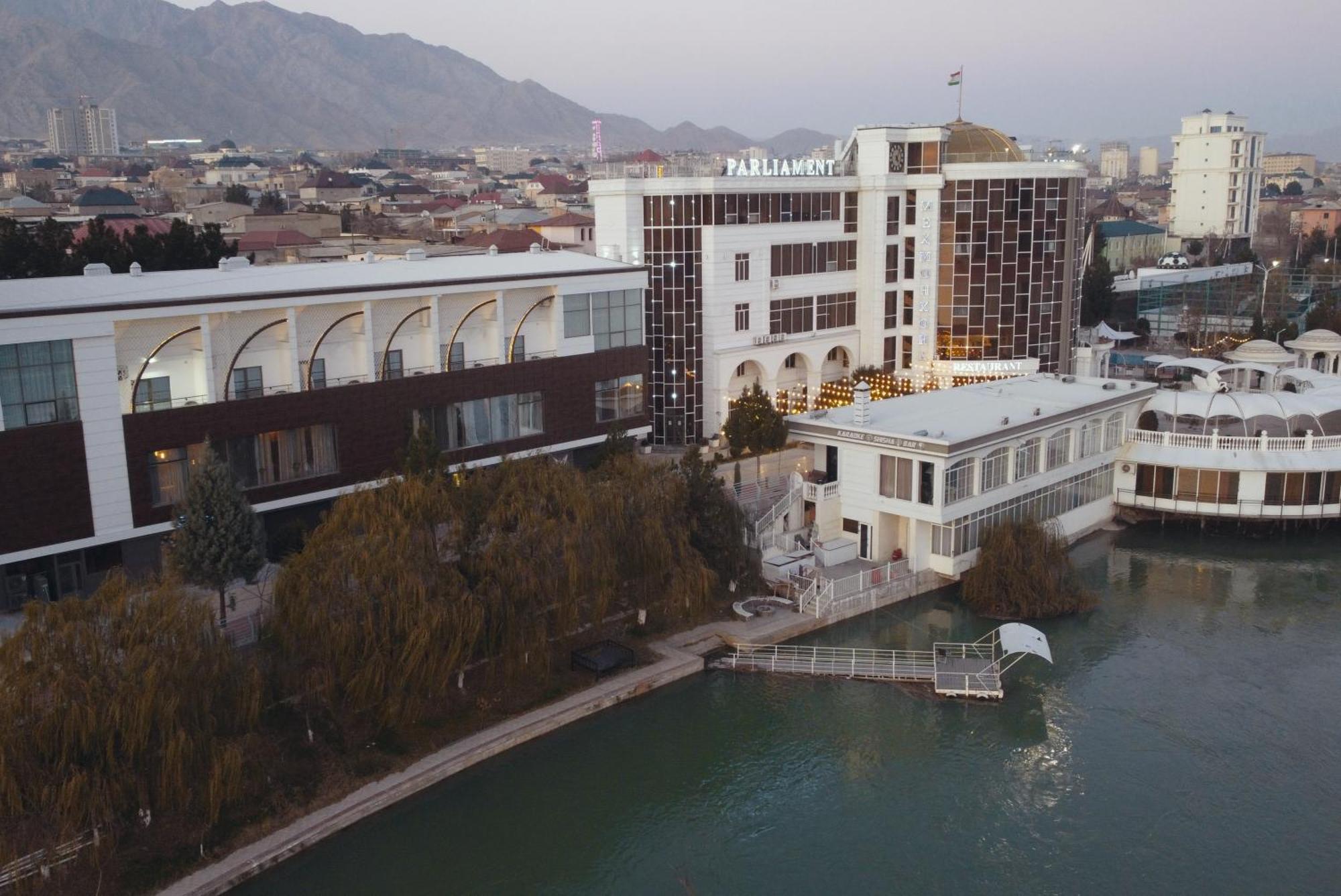 Parliament Palace Hotel Khujand Exterior foto